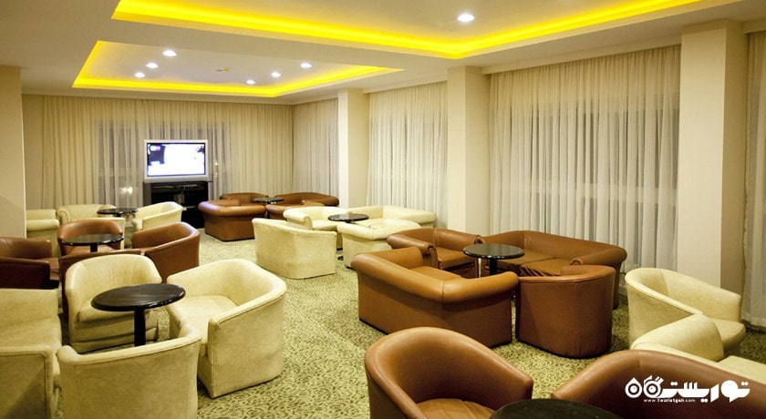 محوطه نشیمن لابی هتل